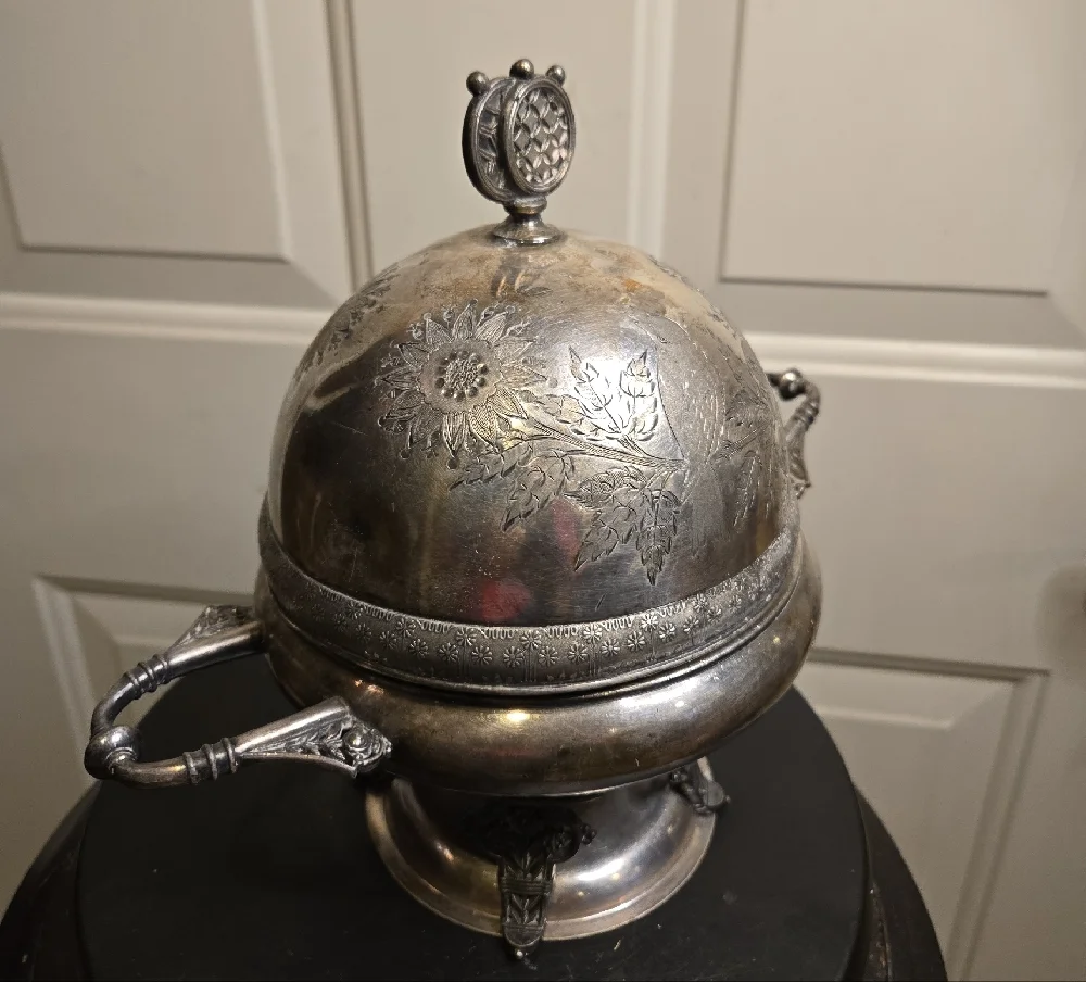 Ornate Meriden Quadruple Silver Plated Butter Dish W/ Lid Aesthetic Period - Picture 4 of 16